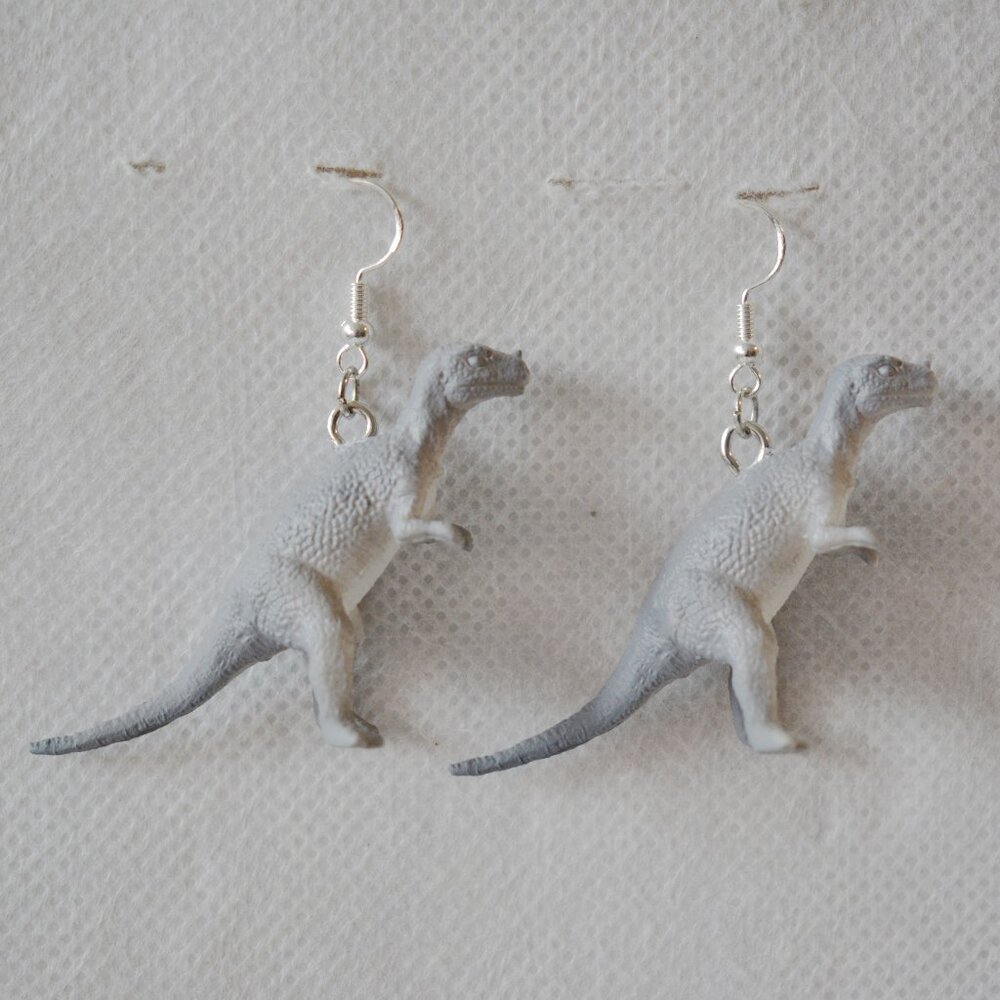 ❤️ Grey Tyrannosaurus Rex Dinosaur Statement Earrings
